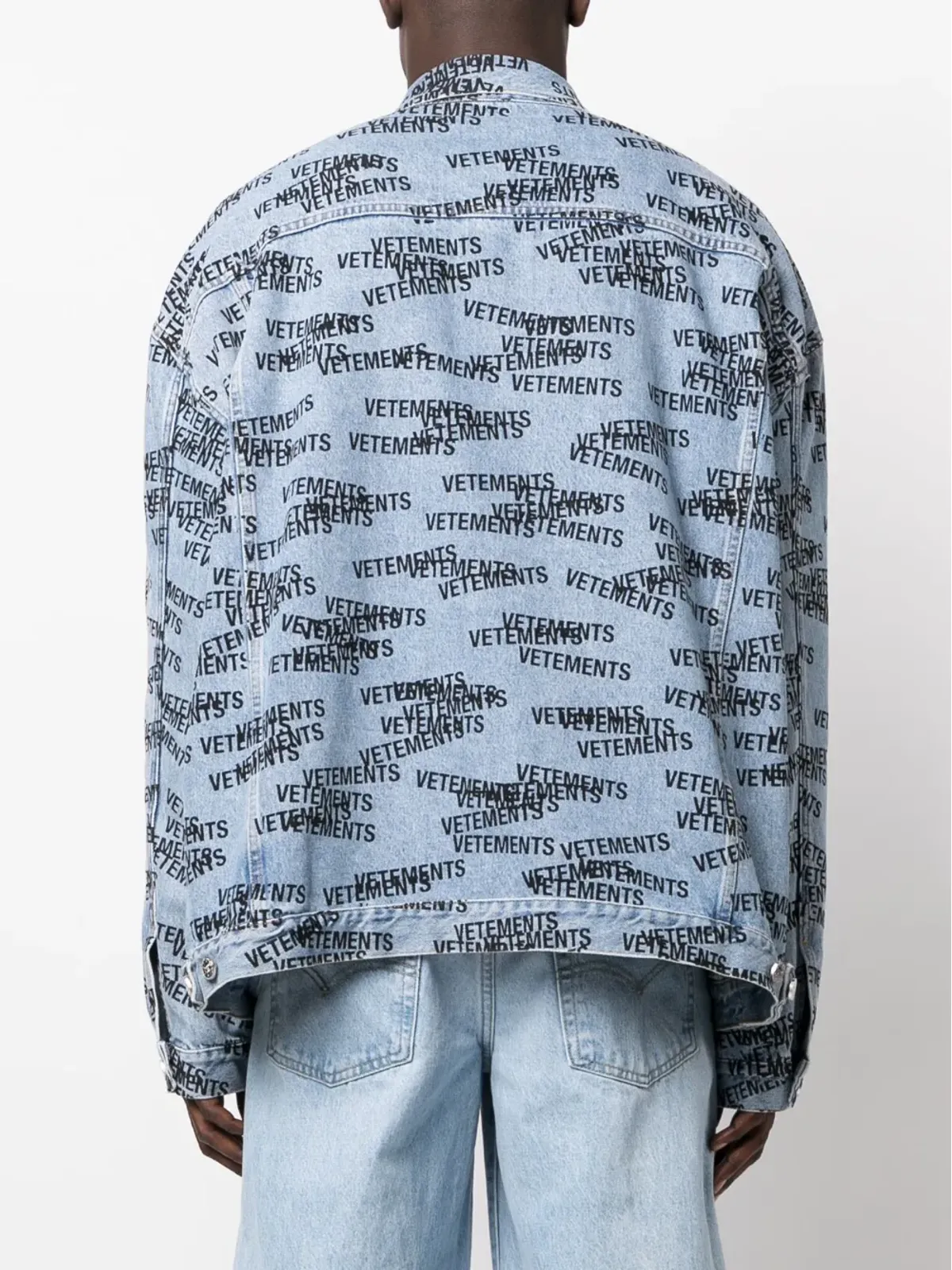 VETEMENTS ロゴプリント デニムジャケット - 画像4