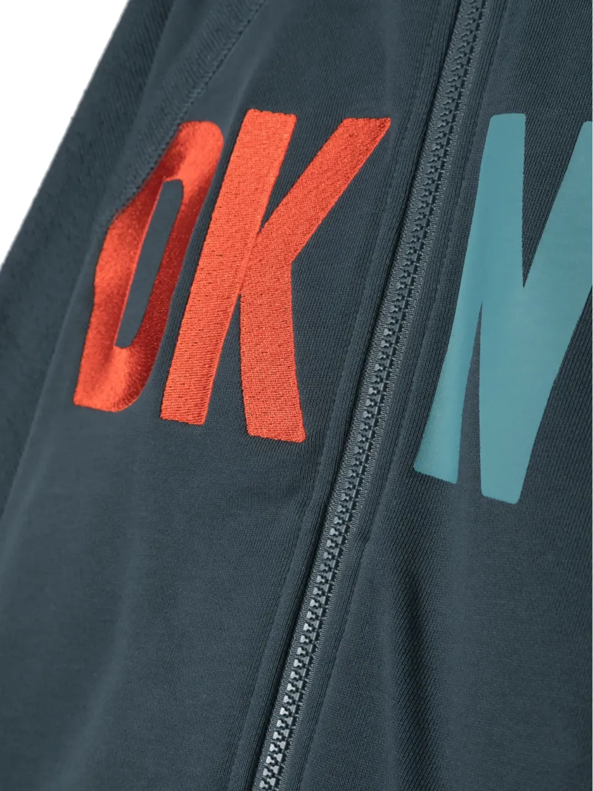 Dkny Kids ロゴジャカード ジップアップフーディー - 画像3