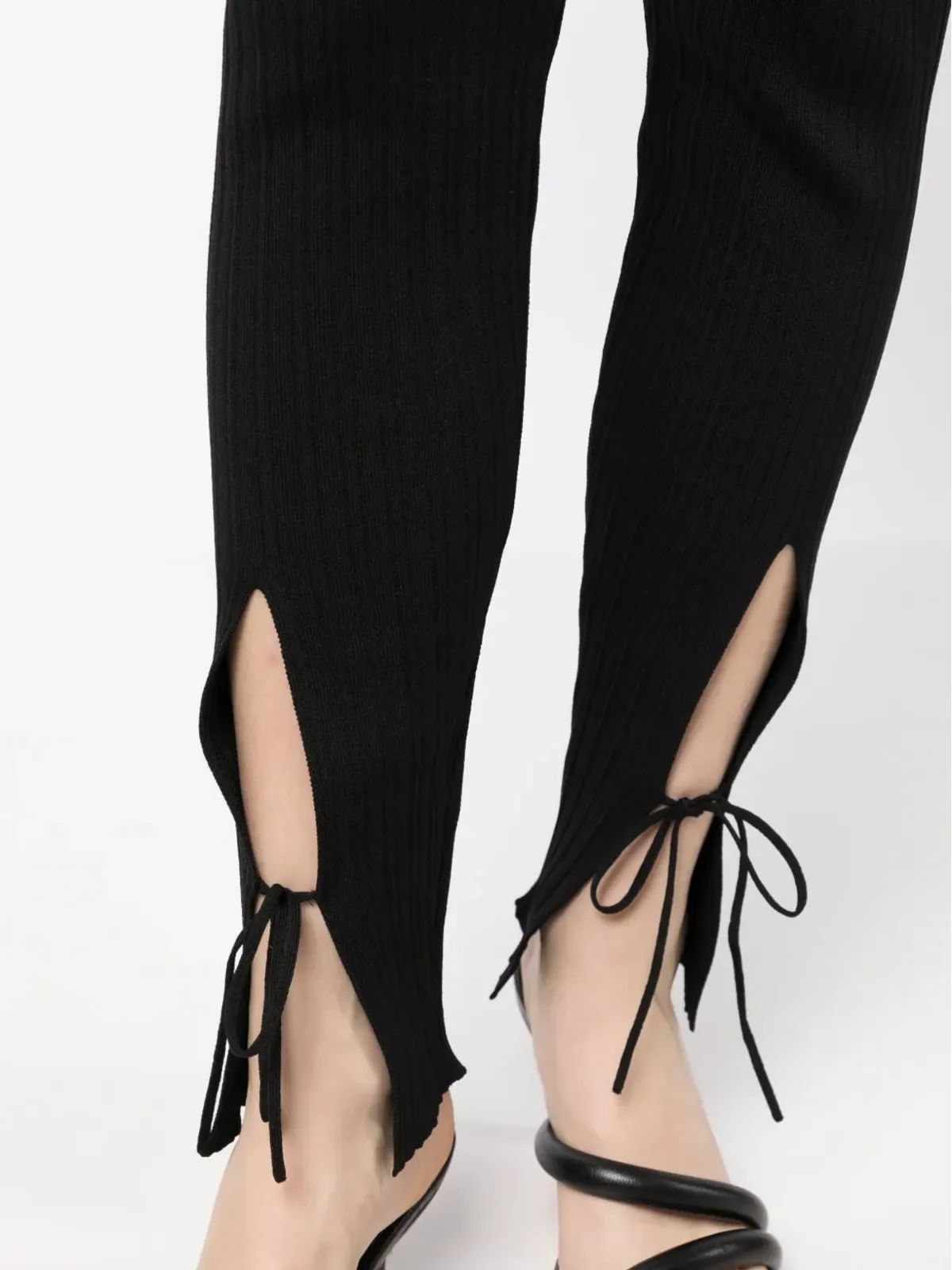 TOM FORD ピンストライプ柄レースアップパンツ - 画像5