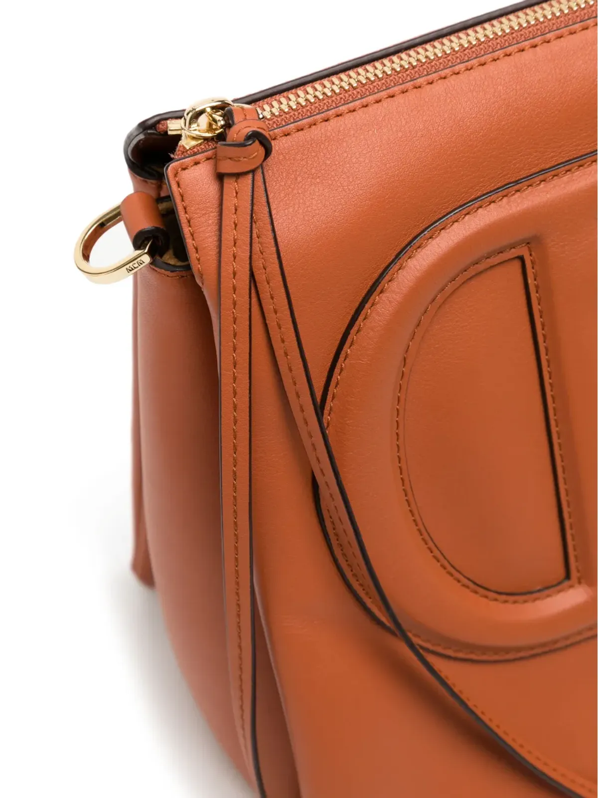 MCM トラヴィア レザー ショルダーバッグ - 画像4