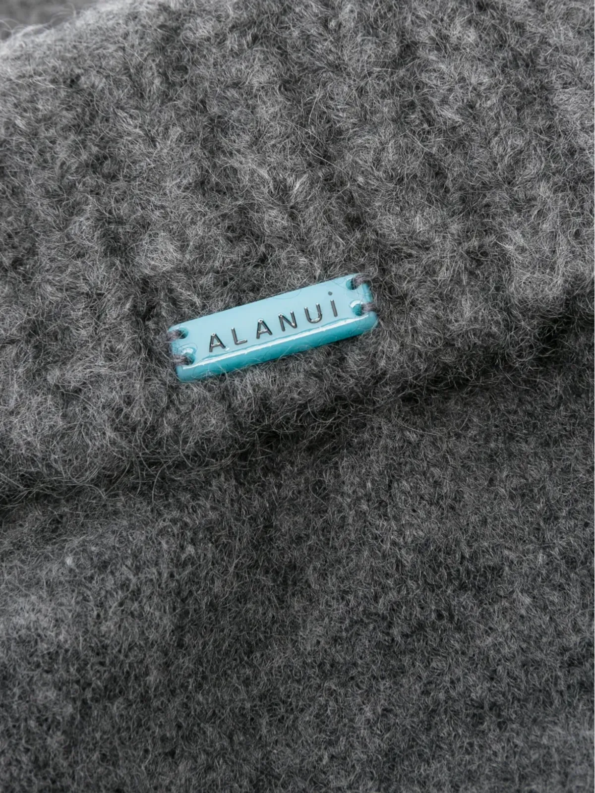 Alanui 最高級グレーのカシミアシルク手袋 - 画像2