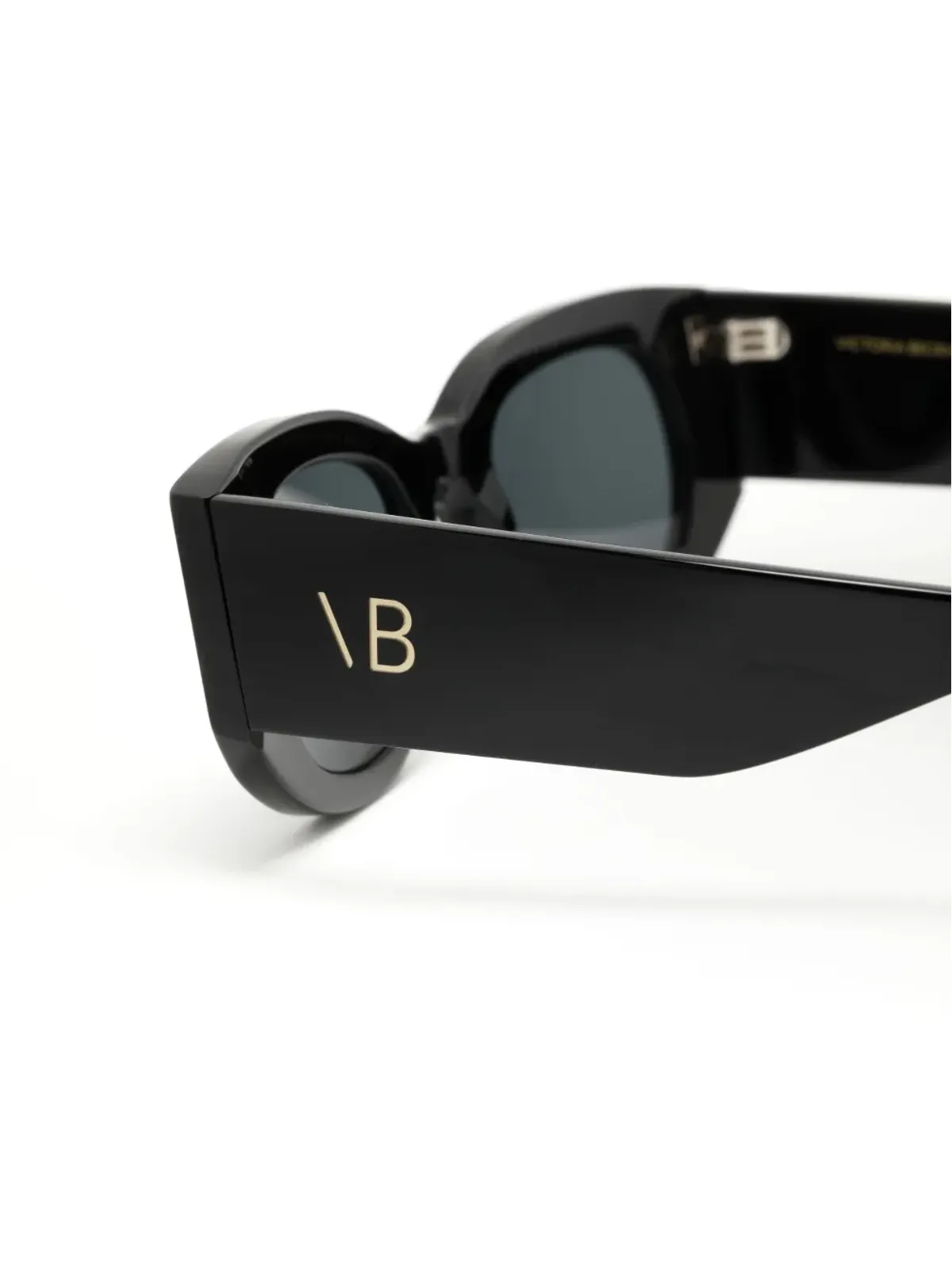 Victoria Beckham Eyewear 色付きレンズのオーバルフレームサングラス - 画像3