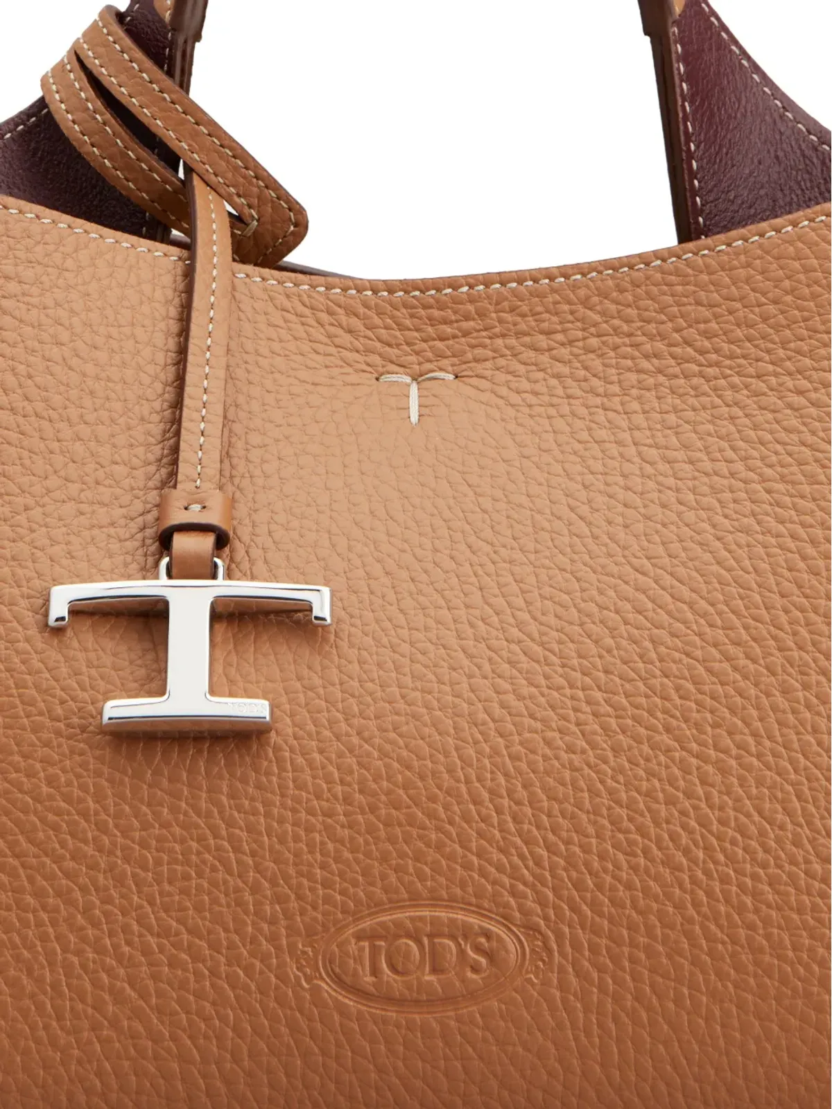 Tod's ロゴペンダント レザー トートバッグ ブラウン - 画像4