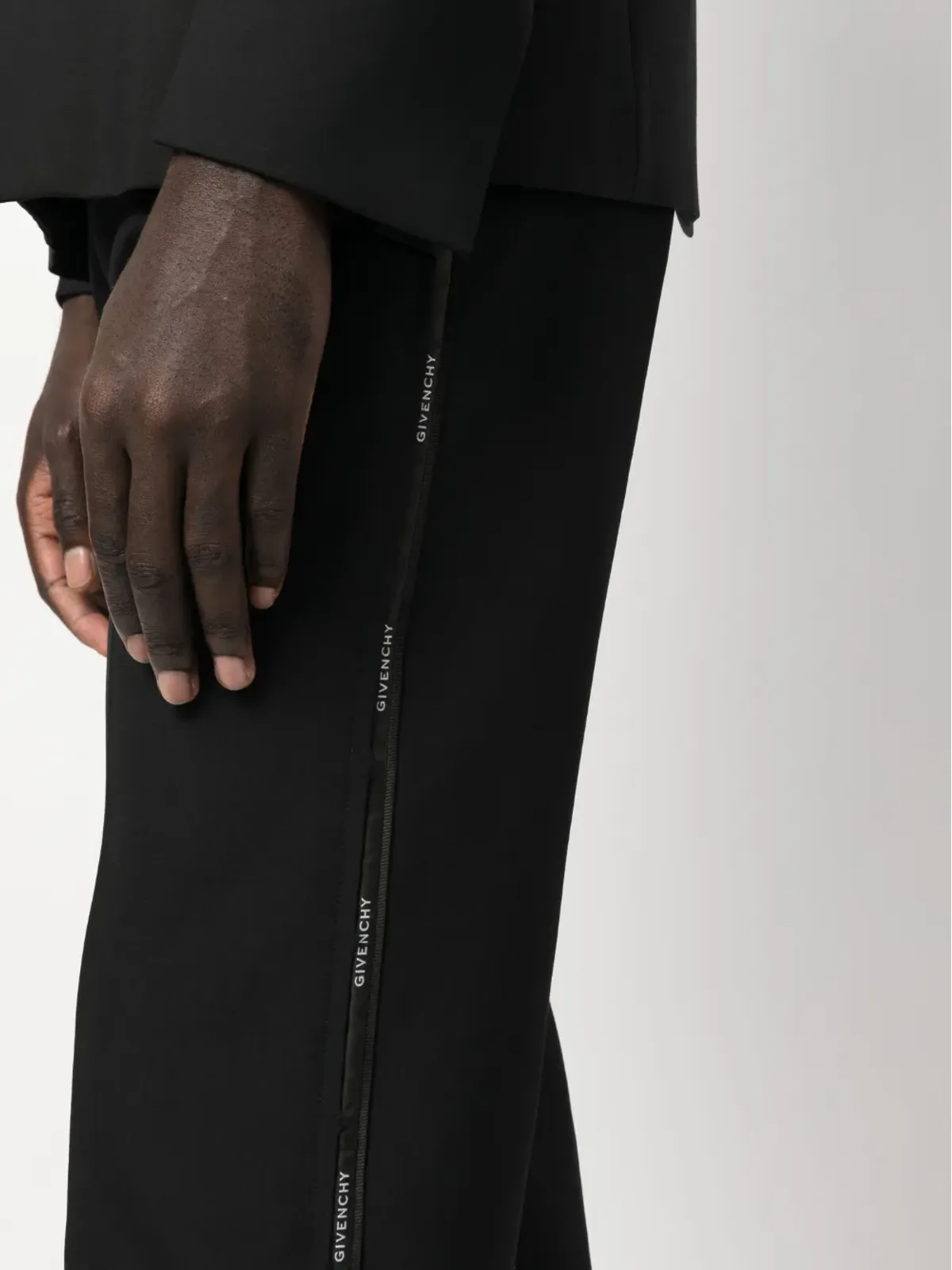 Givenchy ロゴテープ入り テーラードパンツ - ブラック - 画像5