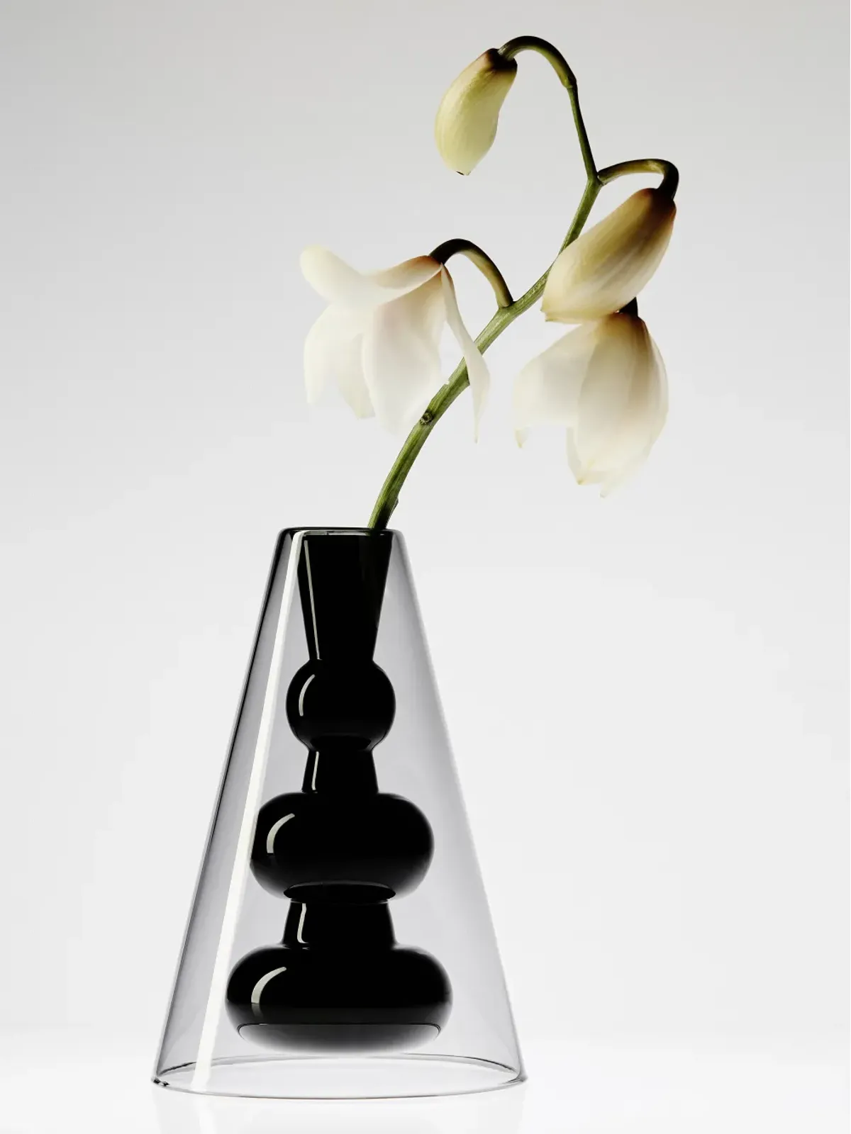 Tom Dixon Bump vase cone - Black - 画像3