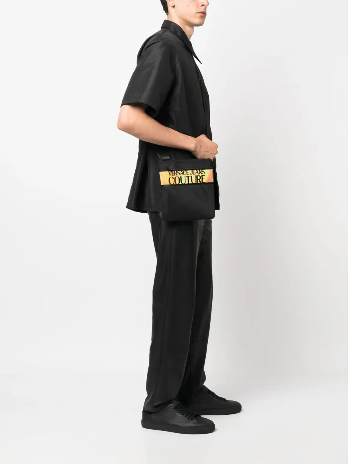 Versace Jeans Couture ロゴプリント ジップファスナー付きショルダーバッグ - 画像2