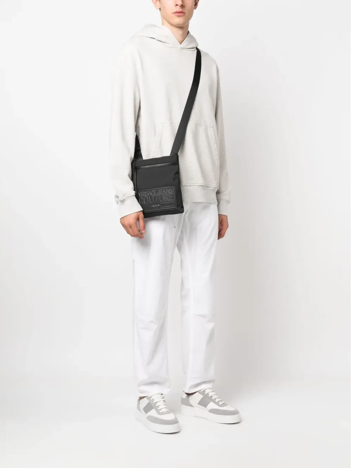 Versace Jeans Couture ロゴパッチ ジップファスナー付きショルダーバッグ - 画像2