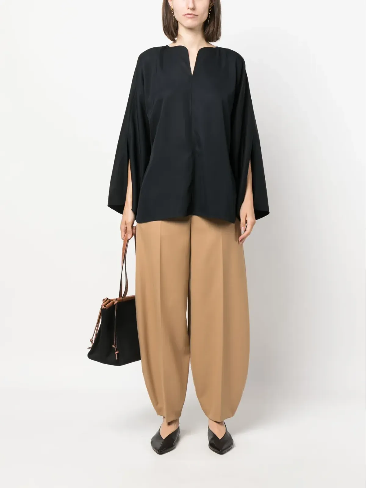 By Malene Birger スリットスリーブブラウス - 画像2