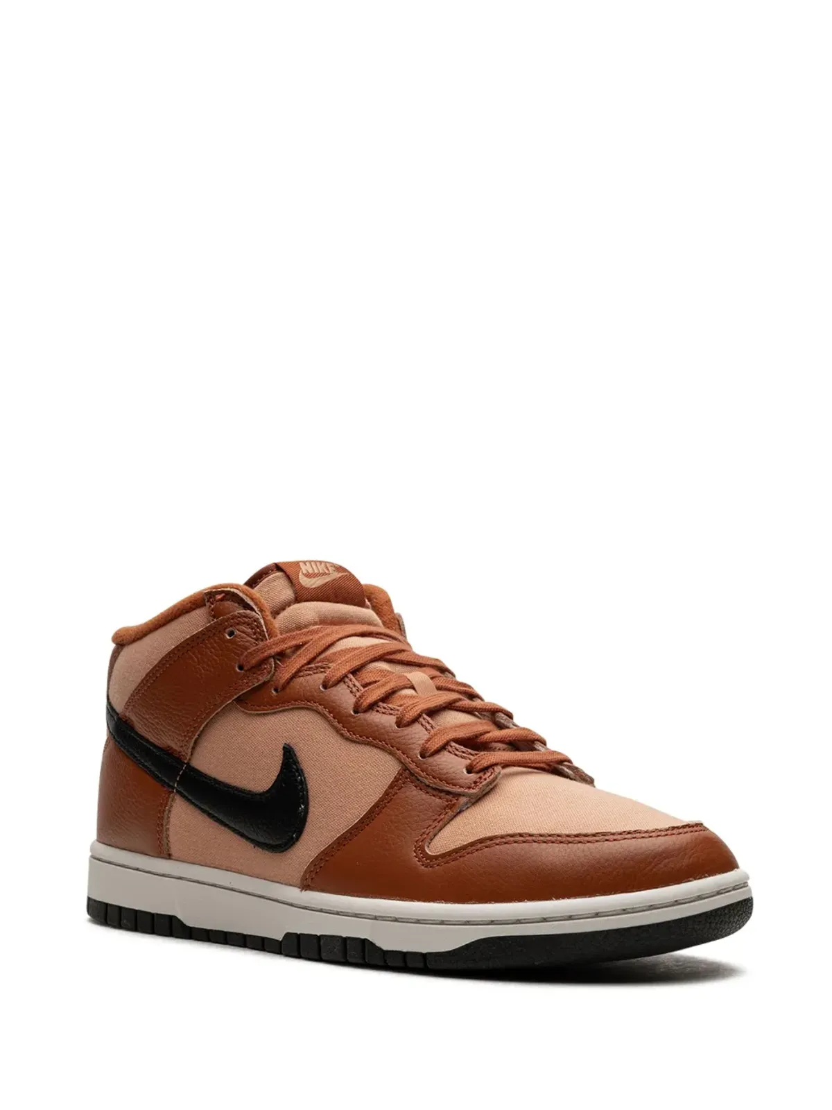 Nike ダンク ミッド スニーカー - 画像2