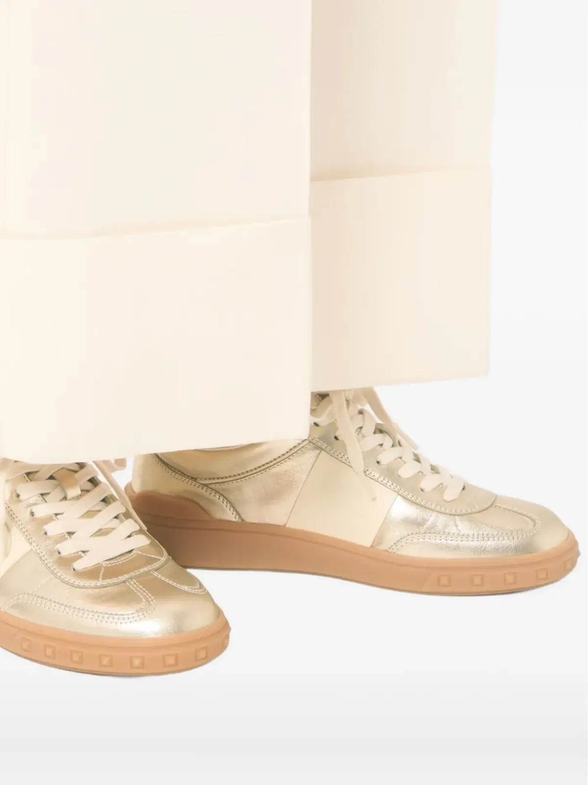 Valentino Garavani Upvillage レザー スニーカー - ゴールド - 画像5