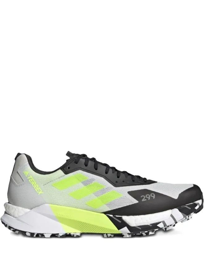 adidas adidas テレックス アグリック ウルトラ クラウドホワイト/グレー2/コアブラック スニーカーの商品画像