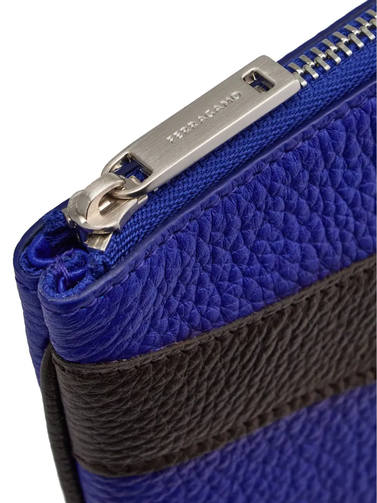 Ferragamo ロゴプリント カットアウト スマートフォンケース ブラウン - 画像5