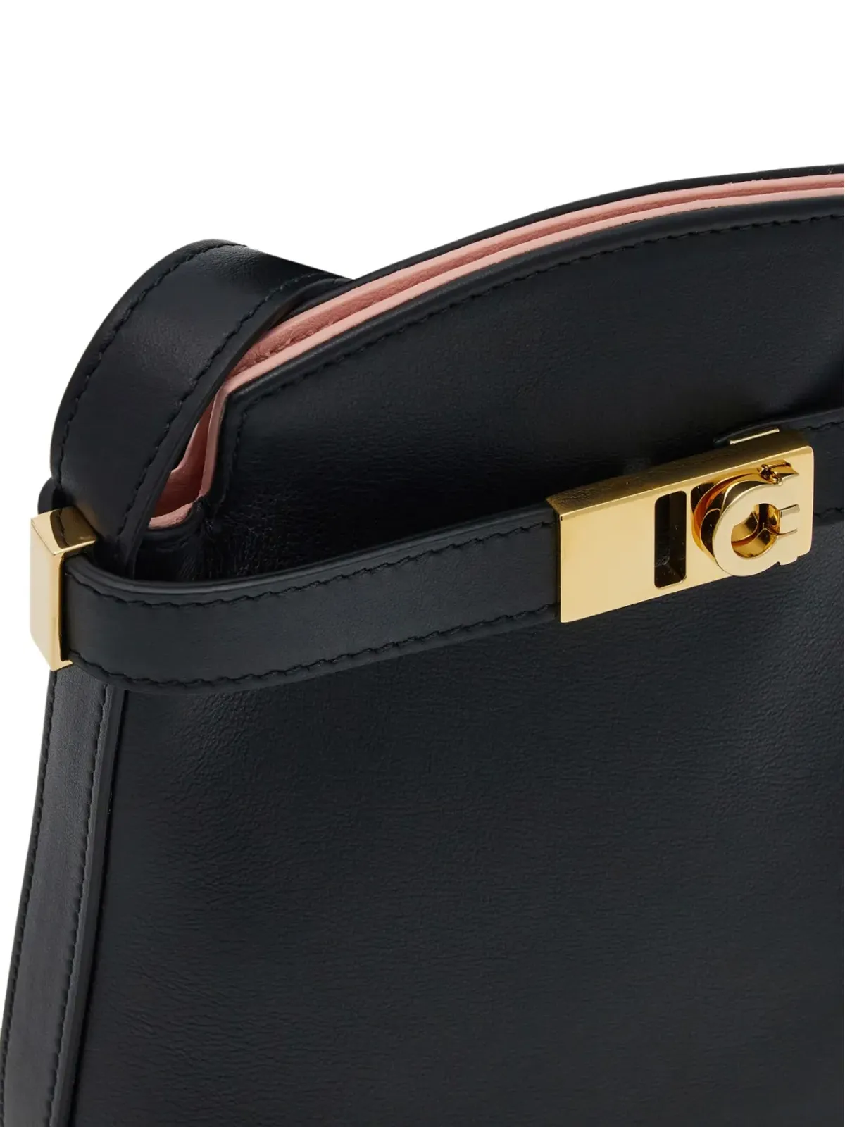 Ferragamo ハグ ガンチーニ・プレート レザー スマホホルダー - 画像5