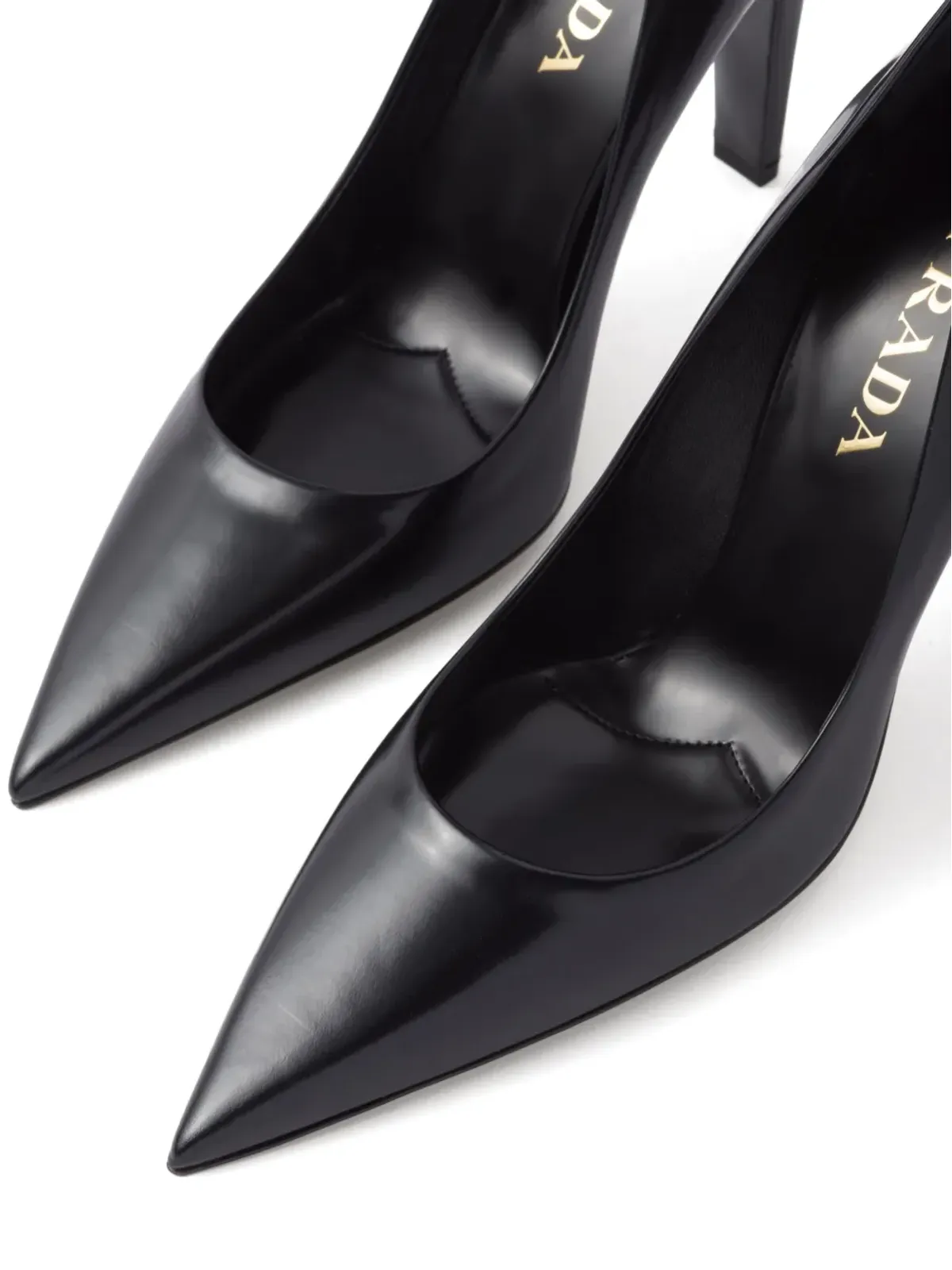 Prada ブラッシュドレザー パンプス 100mm ヒール ブラック - 画像5