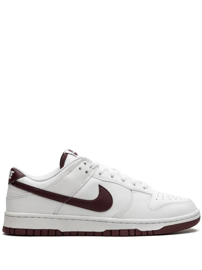 Nike Nike ダンク ロー レトロ「White/Night Maroon」スニーカーの商品画像