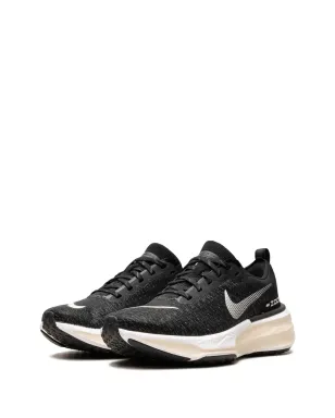Nike ZoomX Invincible Run FK 3 ブラック/ホワイト スニーカー - サムネイル4