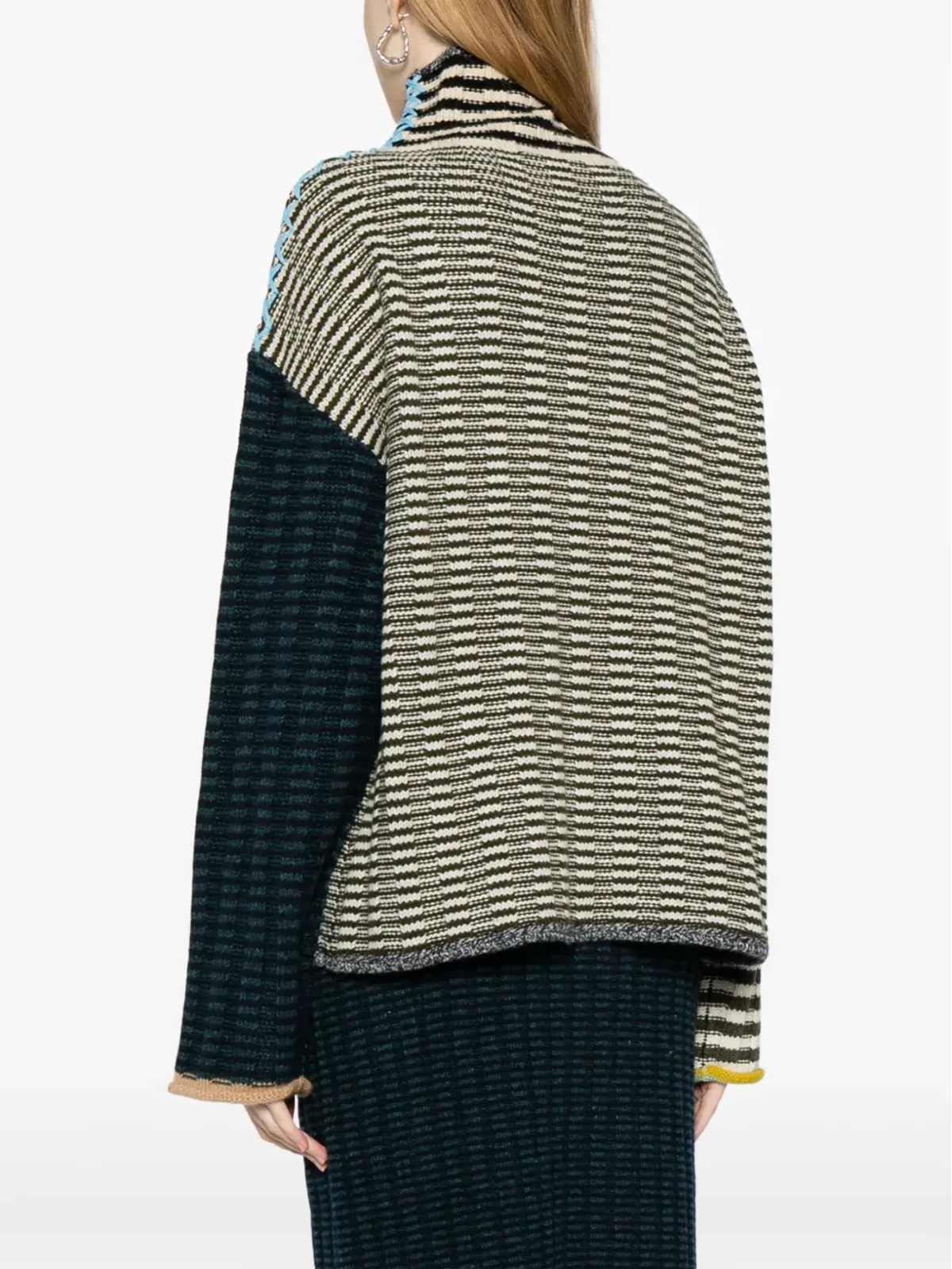 YANYAN KNITS ロゴ刺繍 ロールネック ジャンパー マルチカラー - 画像4