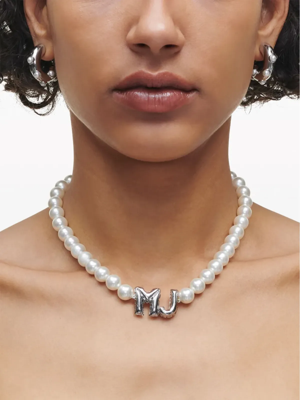 Marc Jacobs MJ ロゴ文字入りパールネックレス - 画像5