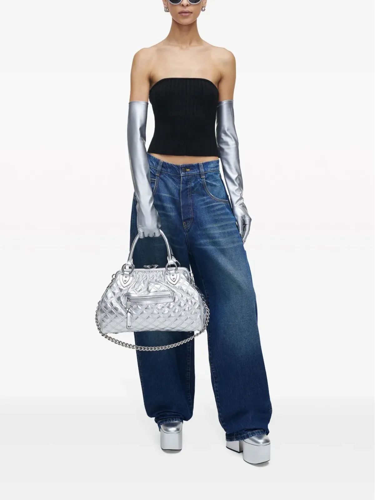 Marc Jacobs Re-Edition Quilted Metallic Leather Stam bag - Silver - 画像2