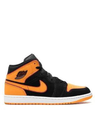 Jordan エアジョーダン 1 ミッド ブラック×オレンジ スニーカー - サムネイル1