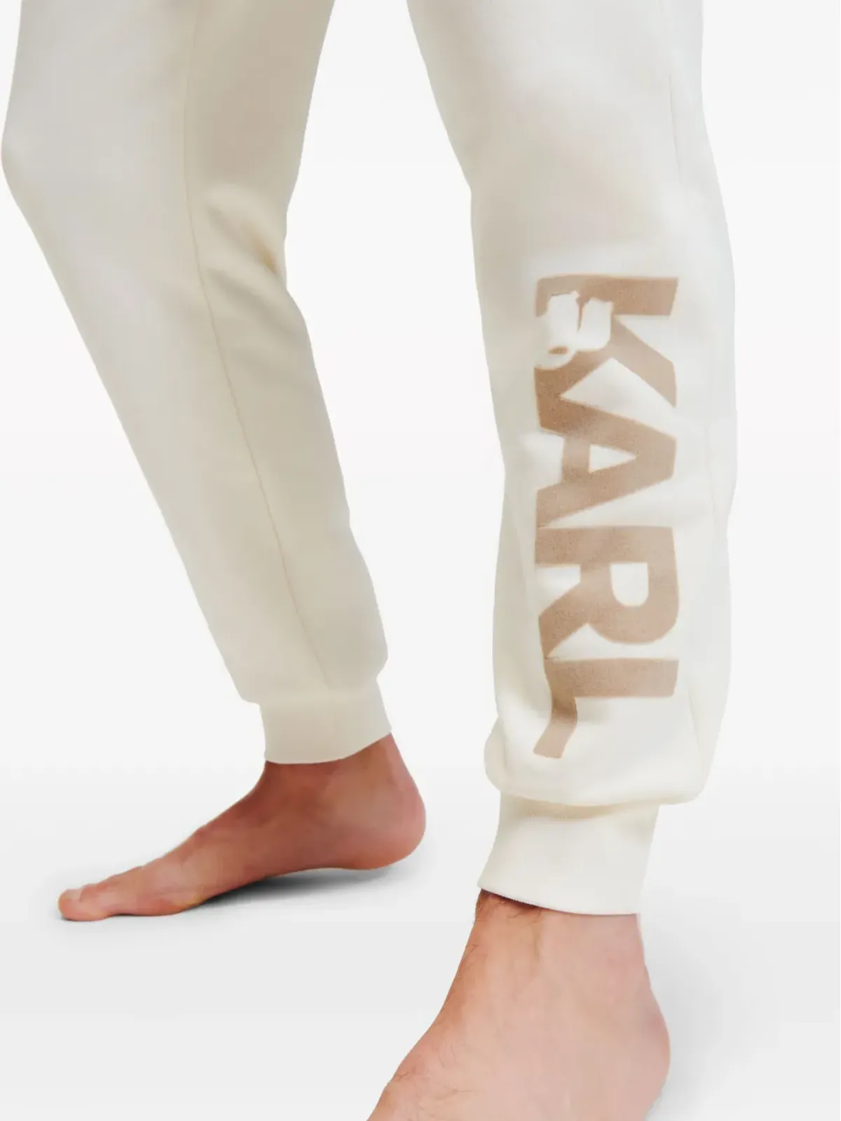 Karl Lagerfeld フロック加工ロゴ オーガニックコットン トラックパンツ - 画像4