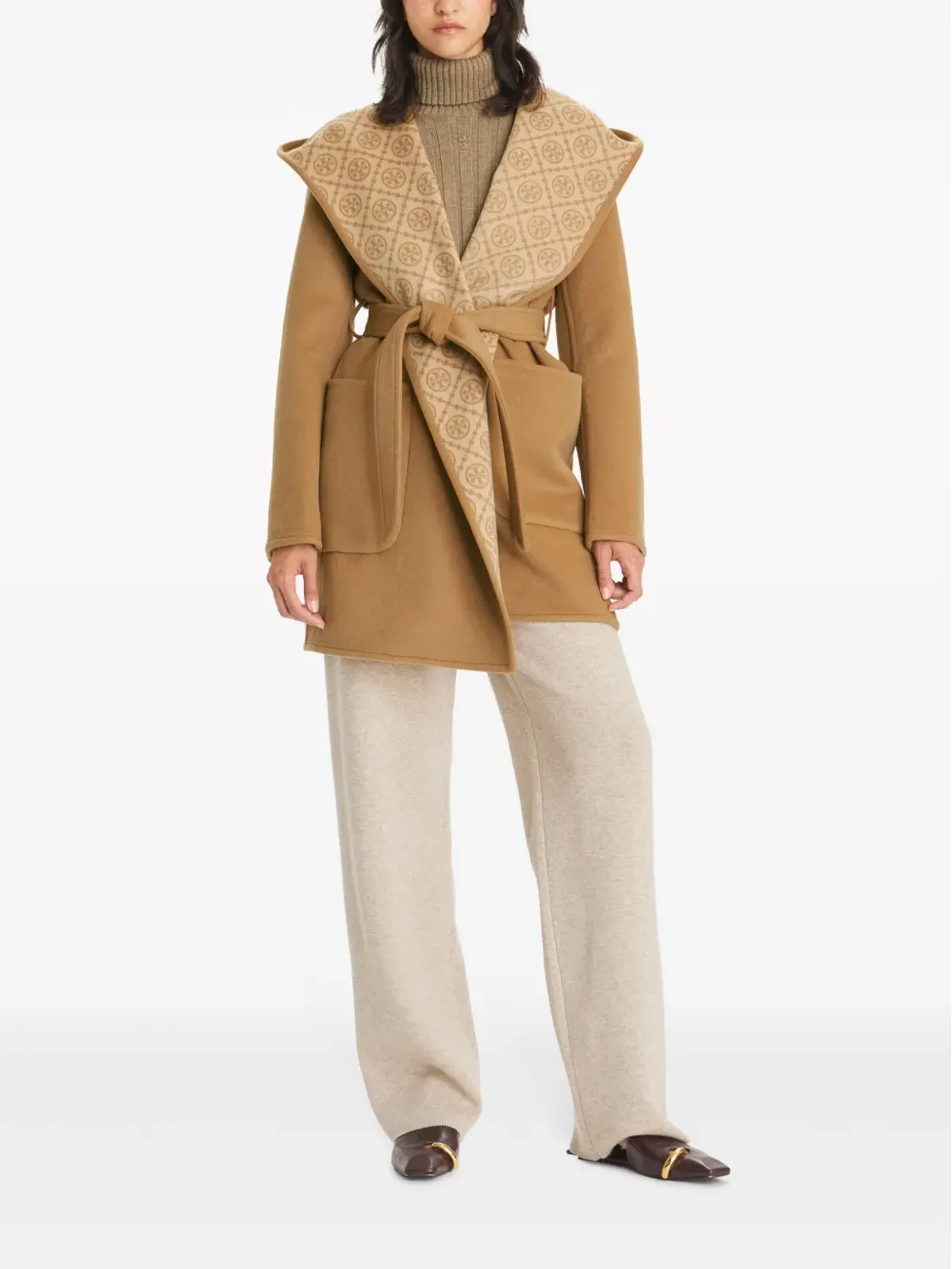 Tory Burch モノグラムジャカード ベルト付きウエストコート ブラウン - 画像2