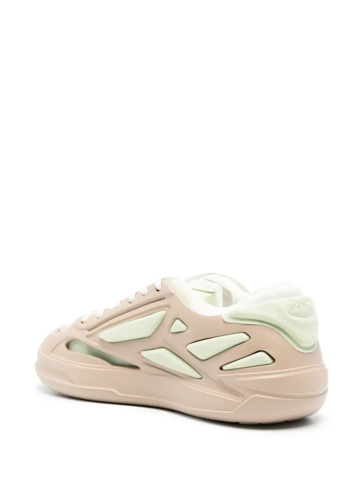Reebok クラブ C モダン フェイクレザー スニーカー - 画像3