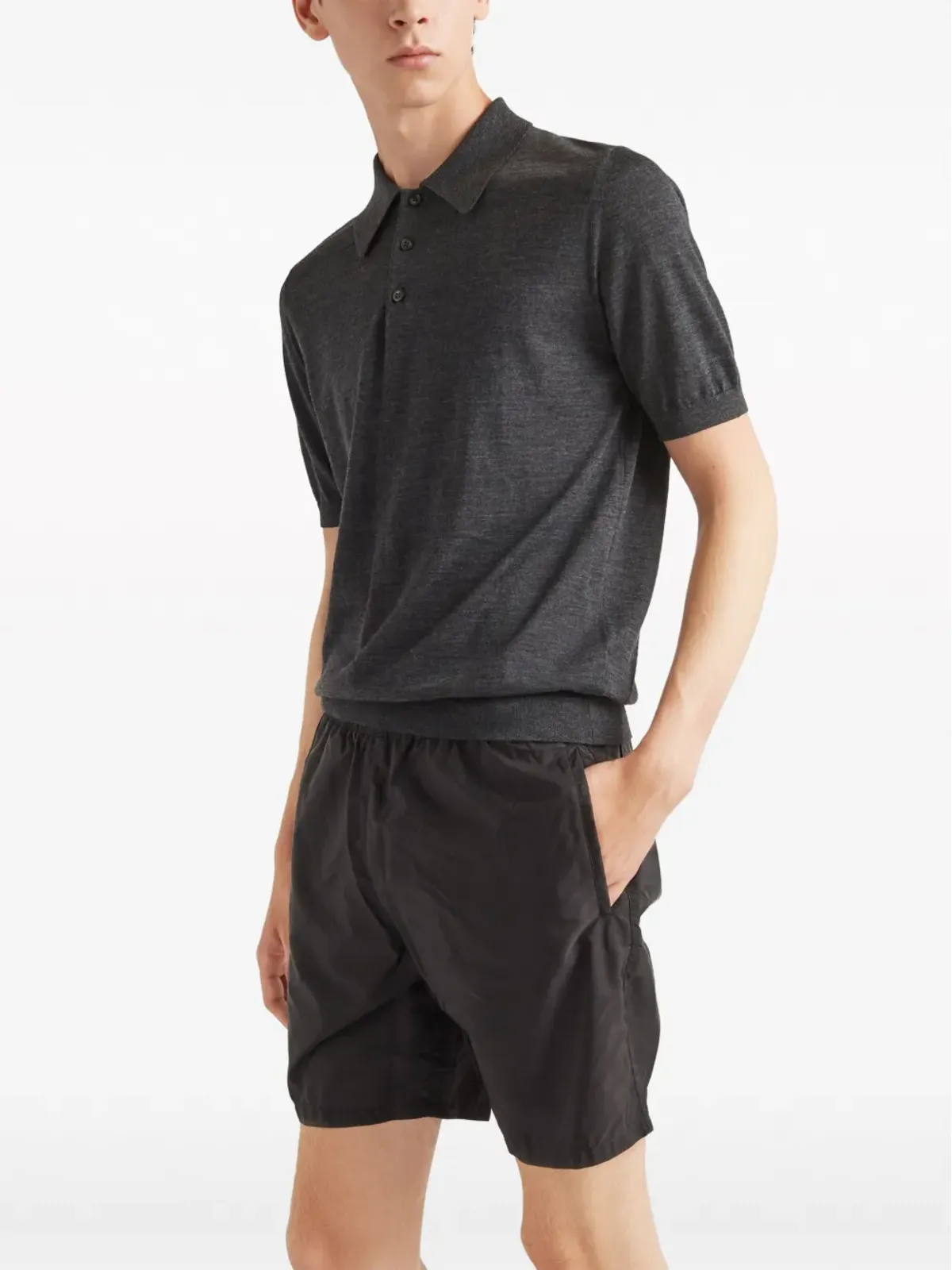 Prada Re-Nylon トライアングルロゴ スイムトランクス ブラック - 画像4