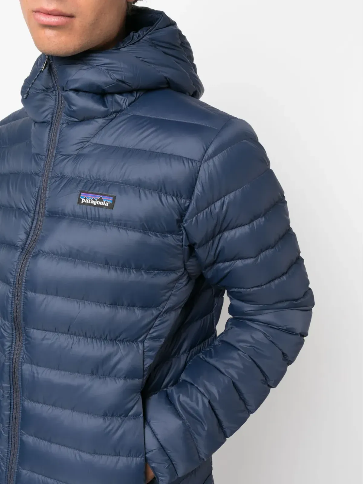 Patagonia パディッドフード付きジャケット - 画像5
