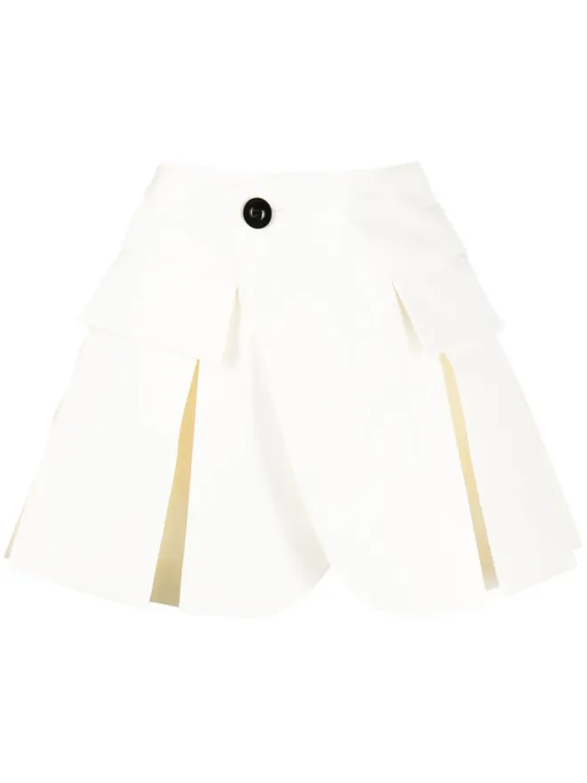 sacai sacai プリーツ入りAラインショートパンツの商品画像
