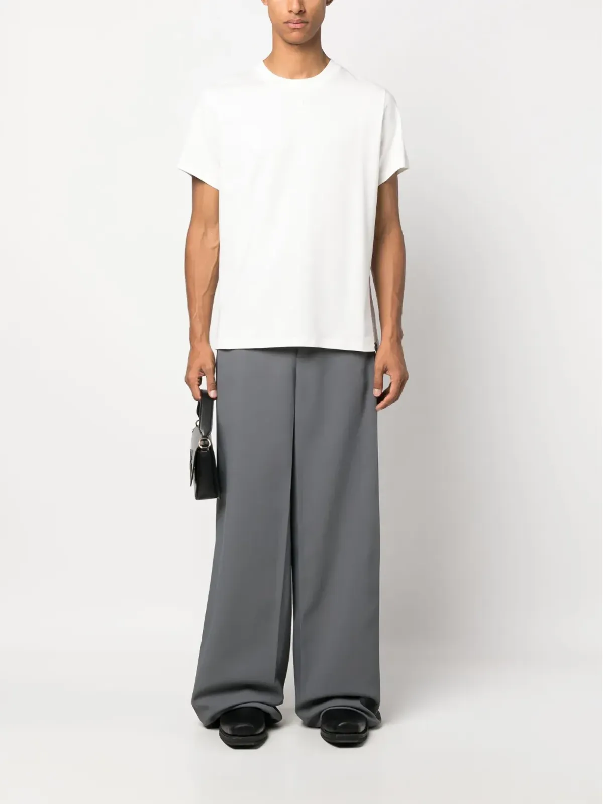 Courrèges ロゴパッチ付きコットンTシャツ - 画像2