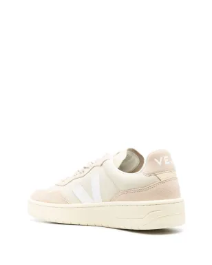 VEJA V-90 パネルド ロー・トップ スエード スニーカー - サムネイル3
