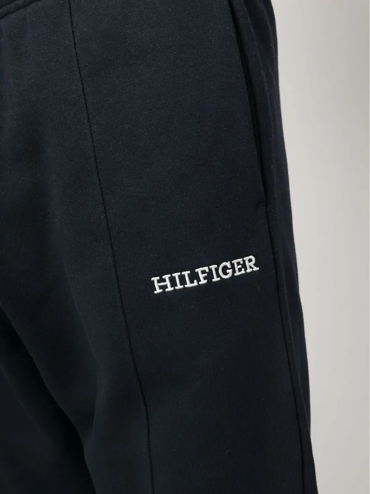 Tommy Hilfiger モノタイプ ロゴ刺繍 トラックパンツ ブルー - 画像5