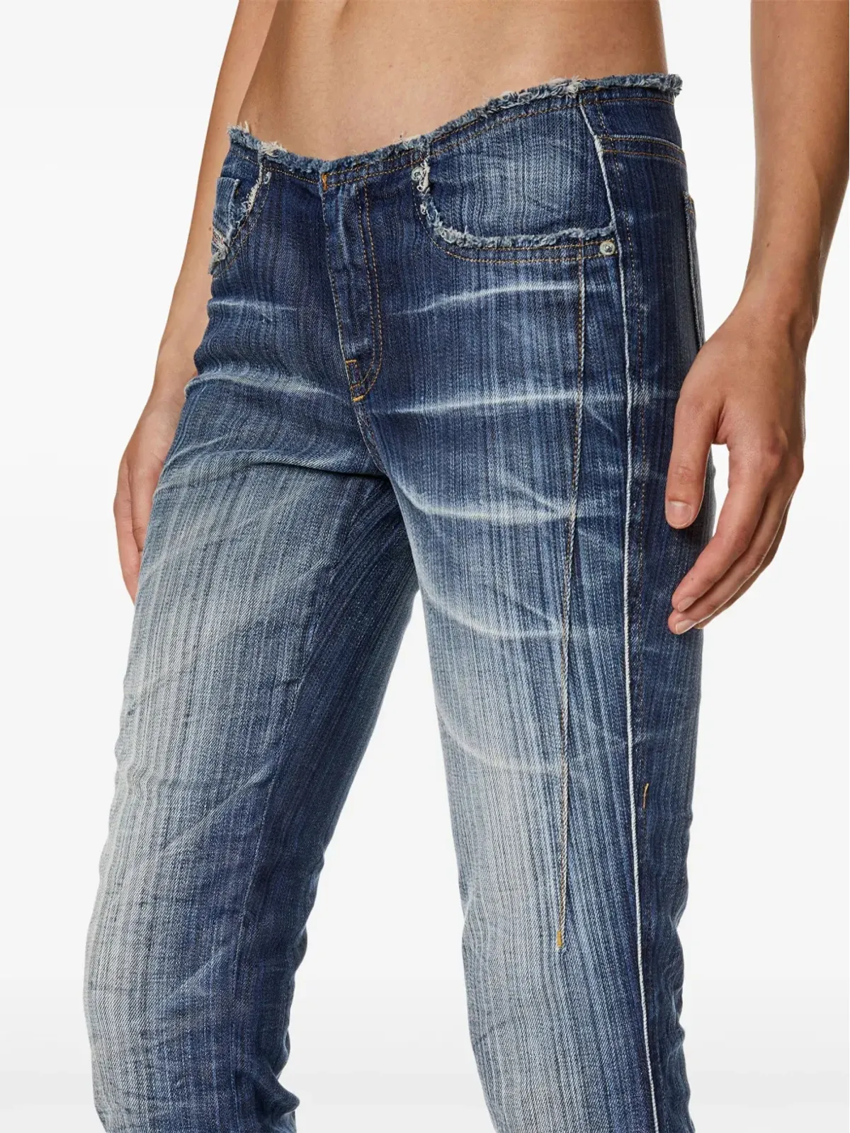 Diesel デニム ブーツカット ローライズ ジーンズ ブルー - 画像5