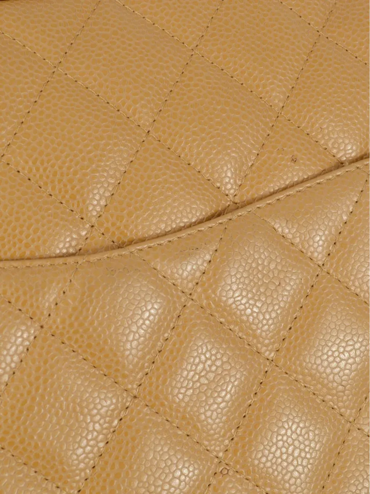CHANEL ビンテージ 2005年 CC ダイヤモンドキルティング ボウリングバッグ - ニュートラルカラー - 画像5