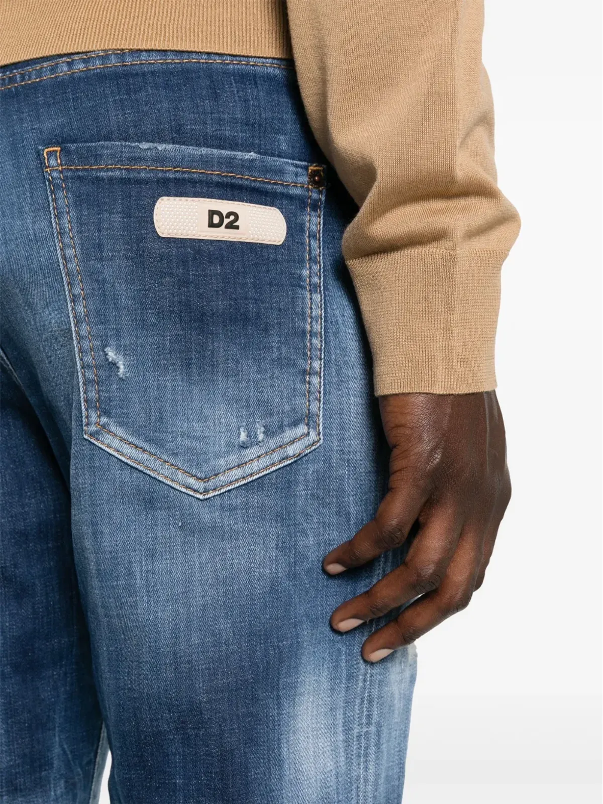 DSQUARED2 ダークリップド・キャストウォッシュ BROストレートジーンズ ブルー - 画像5
