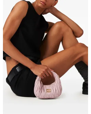 Miu Miu サテントリム ベロア ミニスカート ブラック - サムネイル4