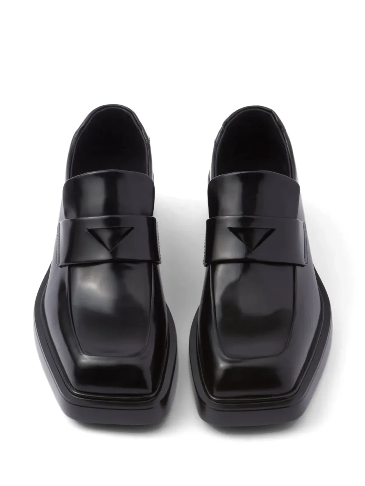 Prada トライアングルパッチ レザー ローファー - ブラック - 画像4