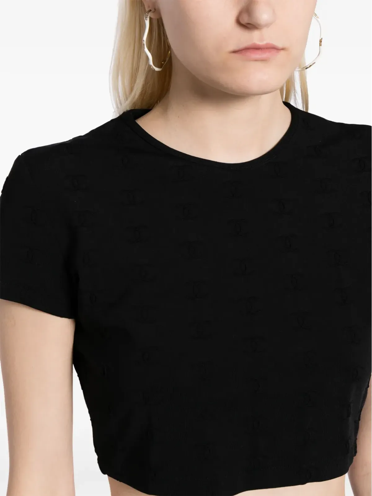 CHANEL ビンテージ 1990-2000 CCロゴ刺繍入り クロップドTシャツ - ブラック - 画像5