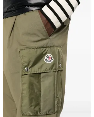 Moncler アップリケロゴ カーゴパンツ - グリーン - サムネイル5