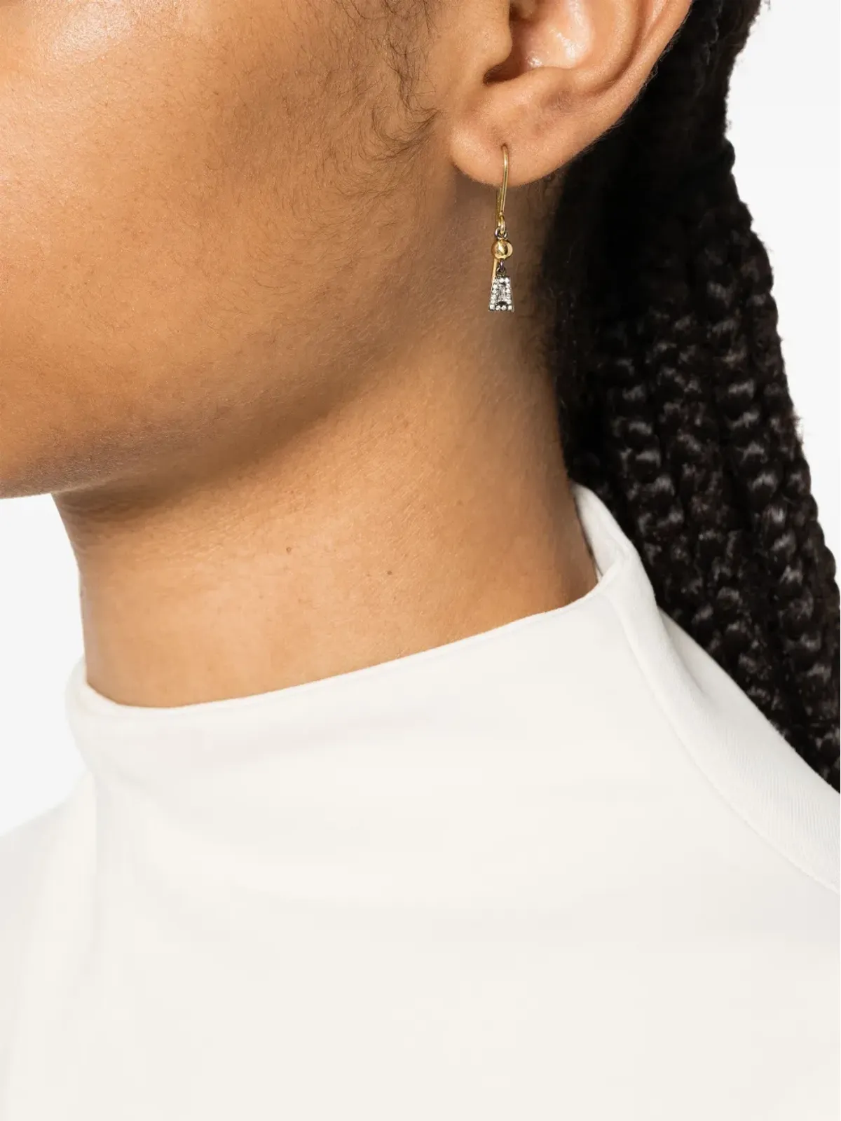 LEANDRA 18kt イエローゴールド テーパー＆ボール ダイヤモンド ダングルピアス - 画像2