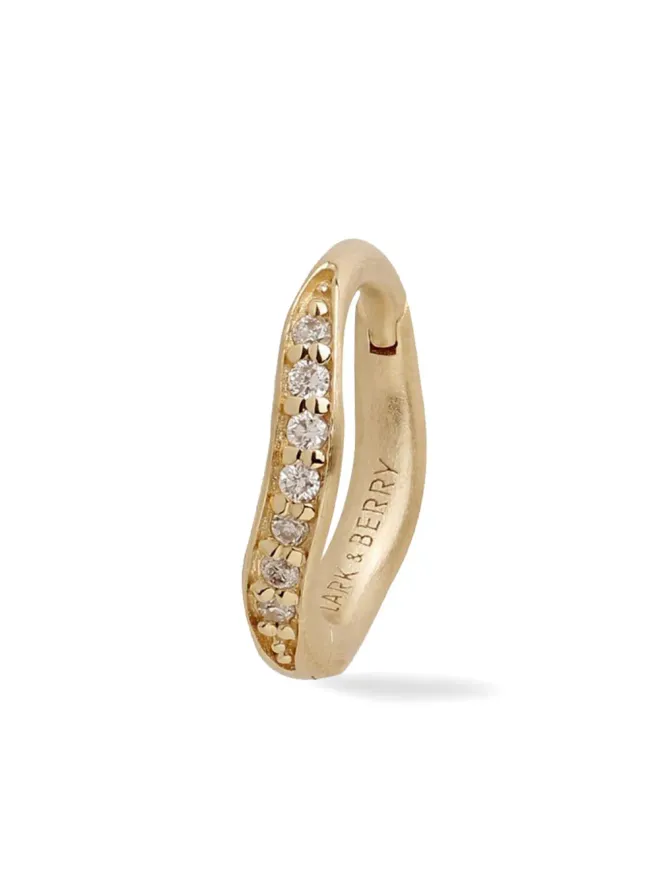 Lark & Berry Lark & Berry 14k yellow gold Dune diamond hoop earringの商品画像