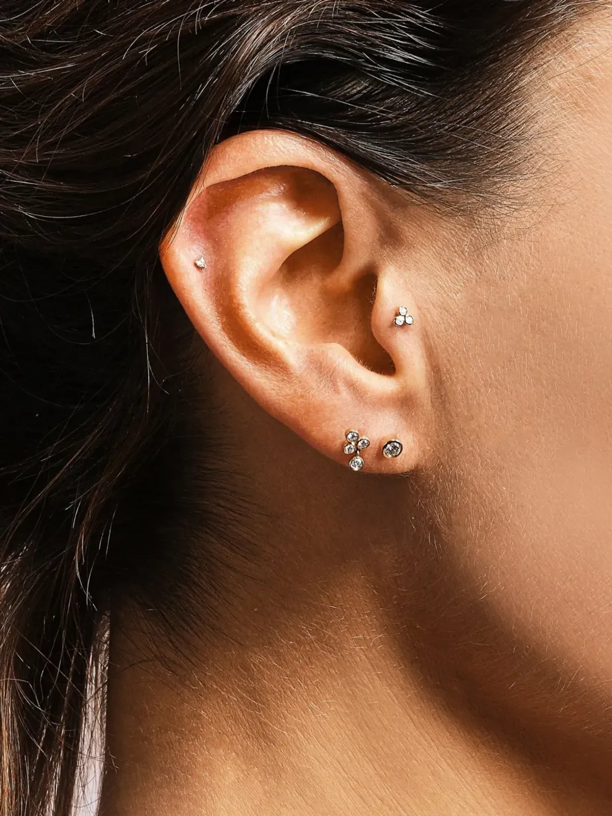 Lark & Berry 14K イエローゴールド トリップダイヤモンド イヤリング - 画像3
