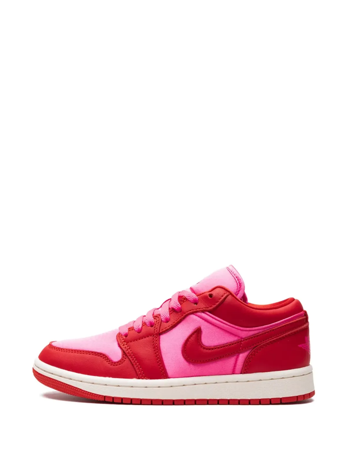 Jordan エアジョーダン 1 ロー SE「Pink Blast/Chile Red/Sail」スニーカー - 画像5