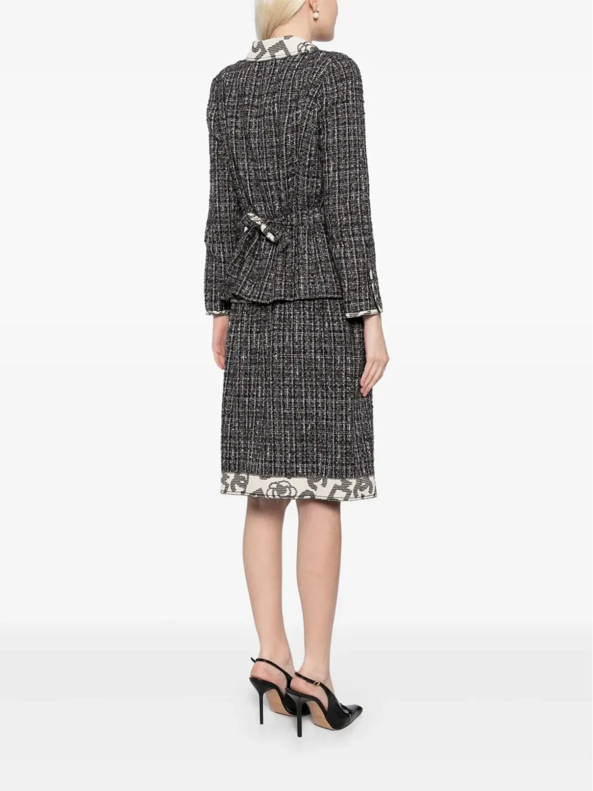 CHANEL ビンテージ 2006年製 セットアップ ジャケット・スカートスーツ - ブラック - 画像4