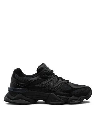 New Balance 9060 ブラック スニーカー - サムネイル1