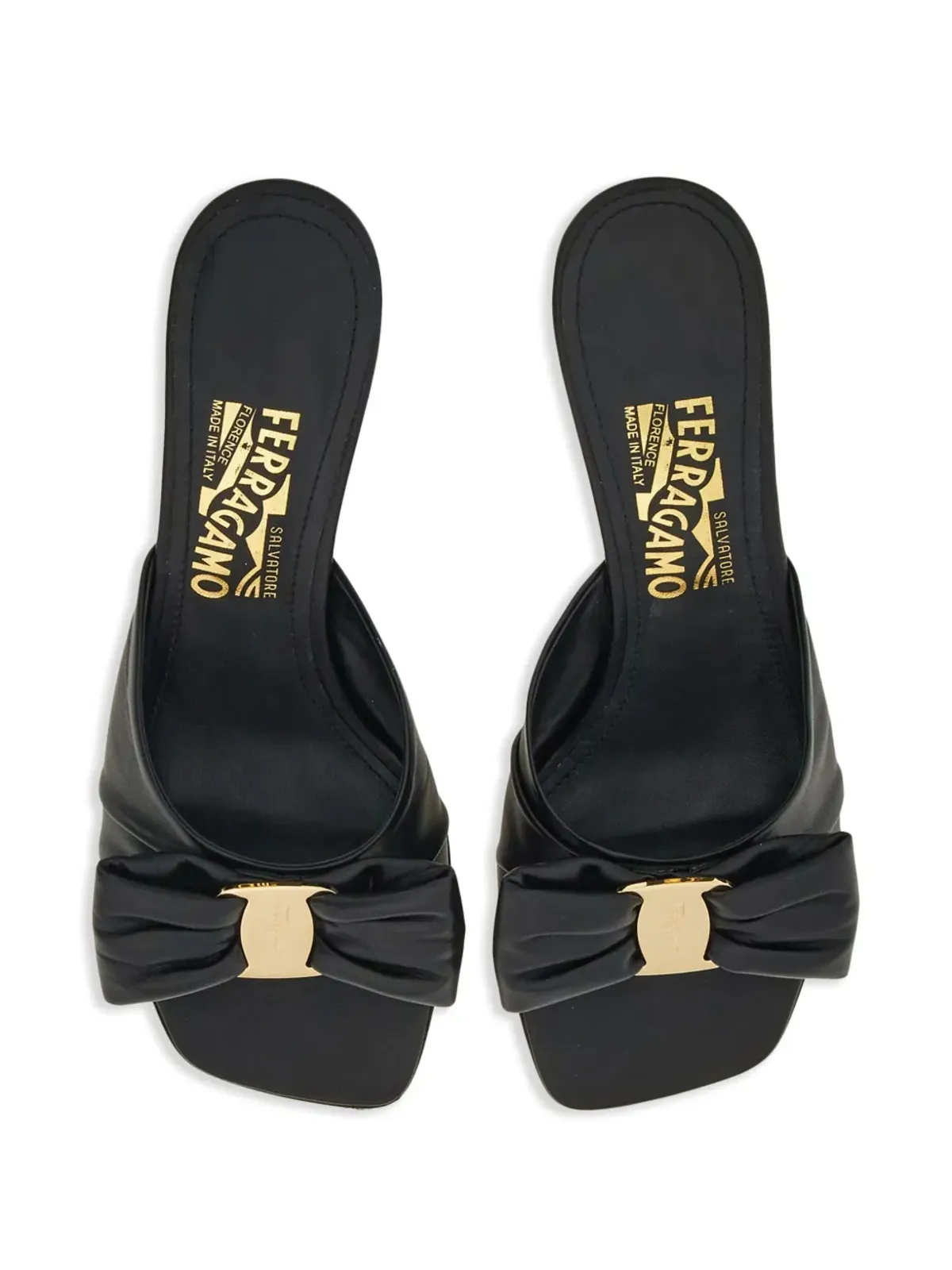 Ferragamo パッド入りヴァラ サンダル - ブラック - 画像4