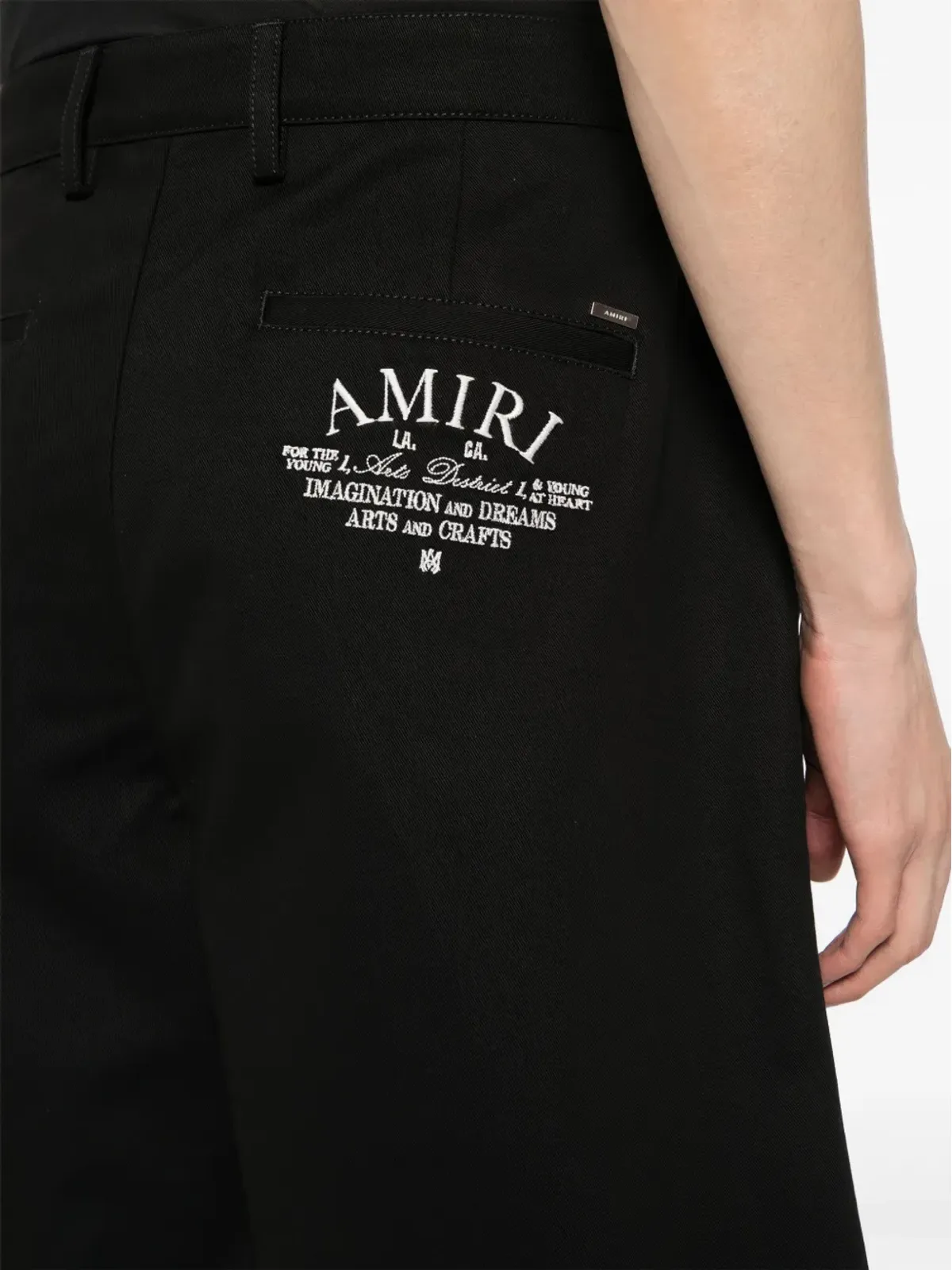 AMIRI アーツディストリクト チノショーツ - ブラック - 画像5
