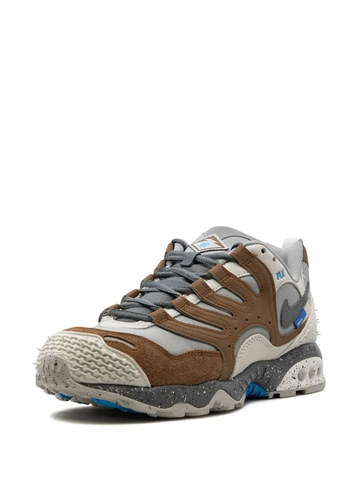 Nike x UNDEFEATED Air Terra Humara 「Archaeo Brown」スニーカー - ホワイト - 画像3