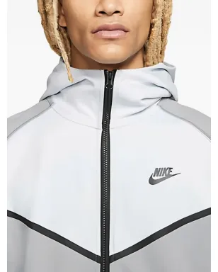 Nike カンガルーポケット付きフルジップフーディ - サムネイル4